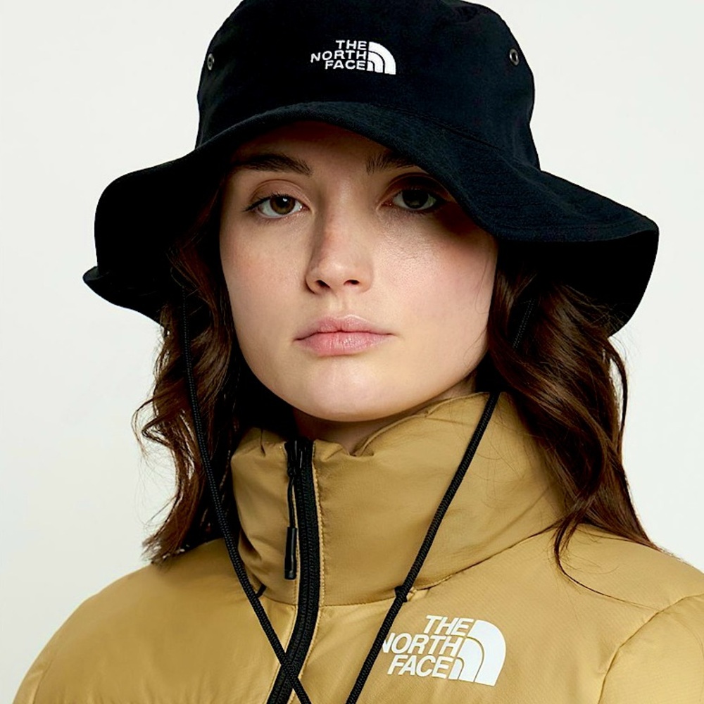 NWT The North Face Class V Brinmer Black Bucket Hat US D Size S/M